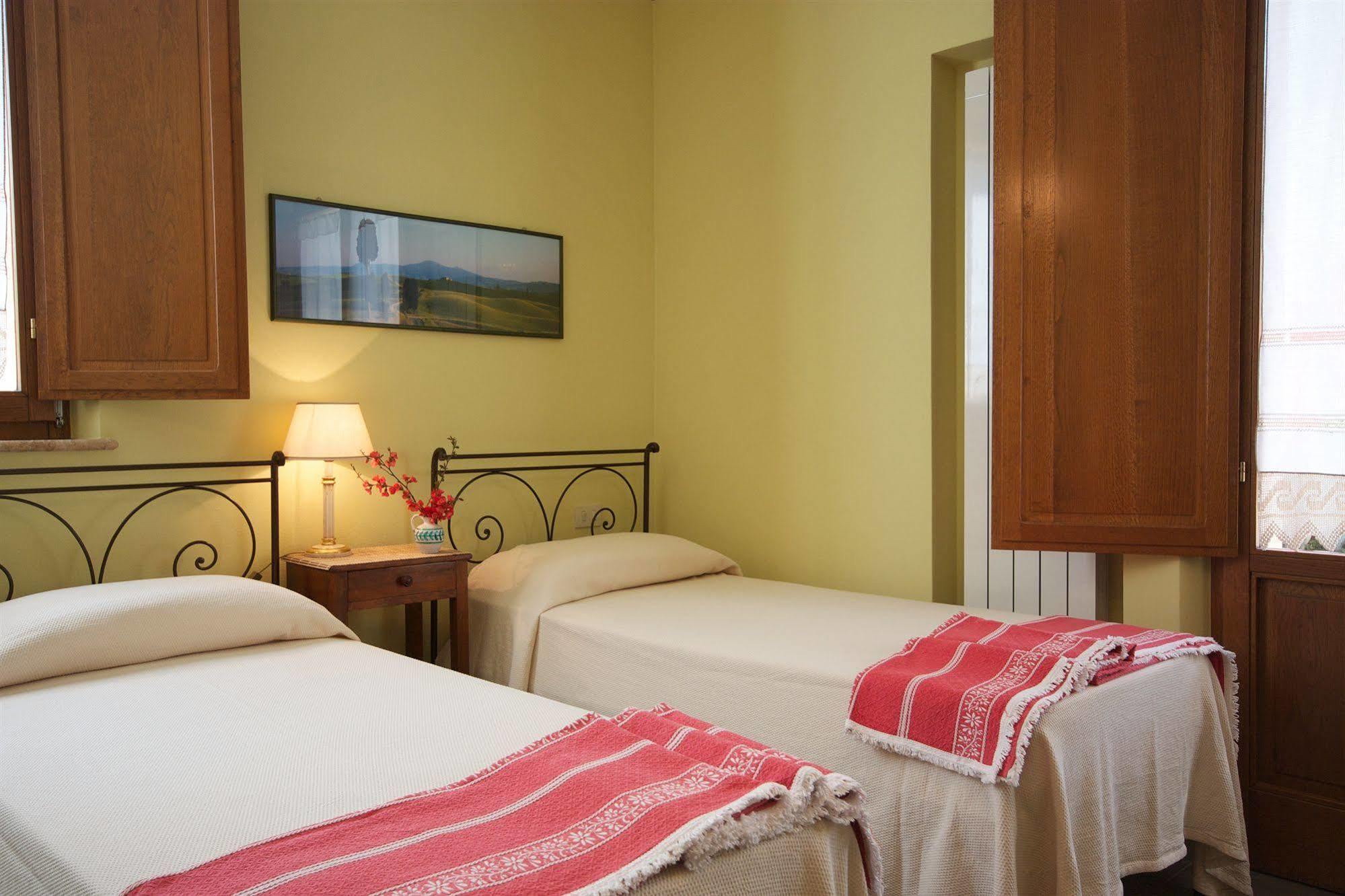 Camere Andrei Pienza Exterior foto